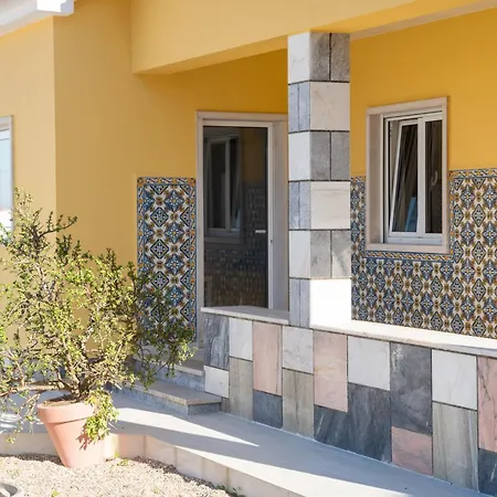 Casa Amarela Bolembre