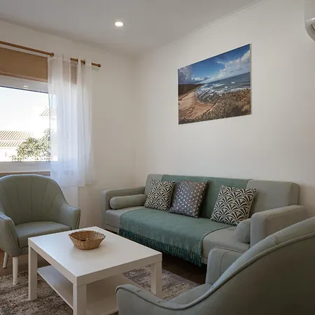 Casa Amarela Bolembre